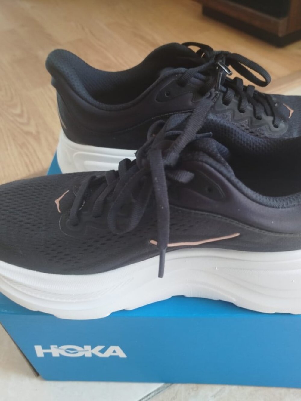 Tenis Hoka W Bondi 9